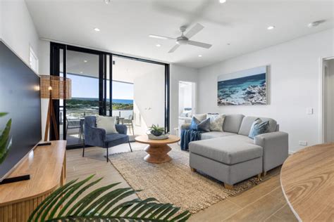 zinc bokarina beach.